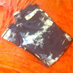 Women’s Workout Leggings Capri